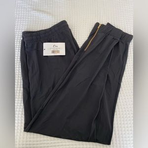 Ziya Active Everywhere Zipper Jogger - NWT
